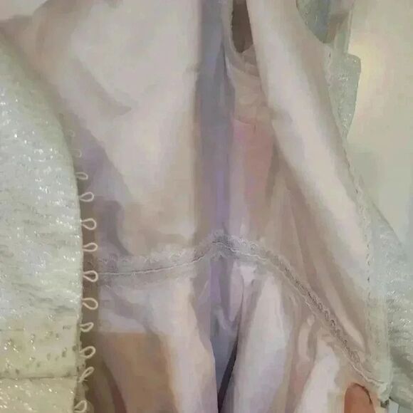 𝅺Girl's Vintage Ice Blue & Silver Acetate Jacquard Satin w Tulip Short Sleeves - Picture 3 of 16